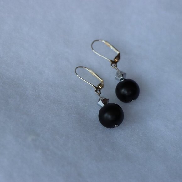Matte black pearl beaded unique drop earrings, used great condition - Picture 3 of 3